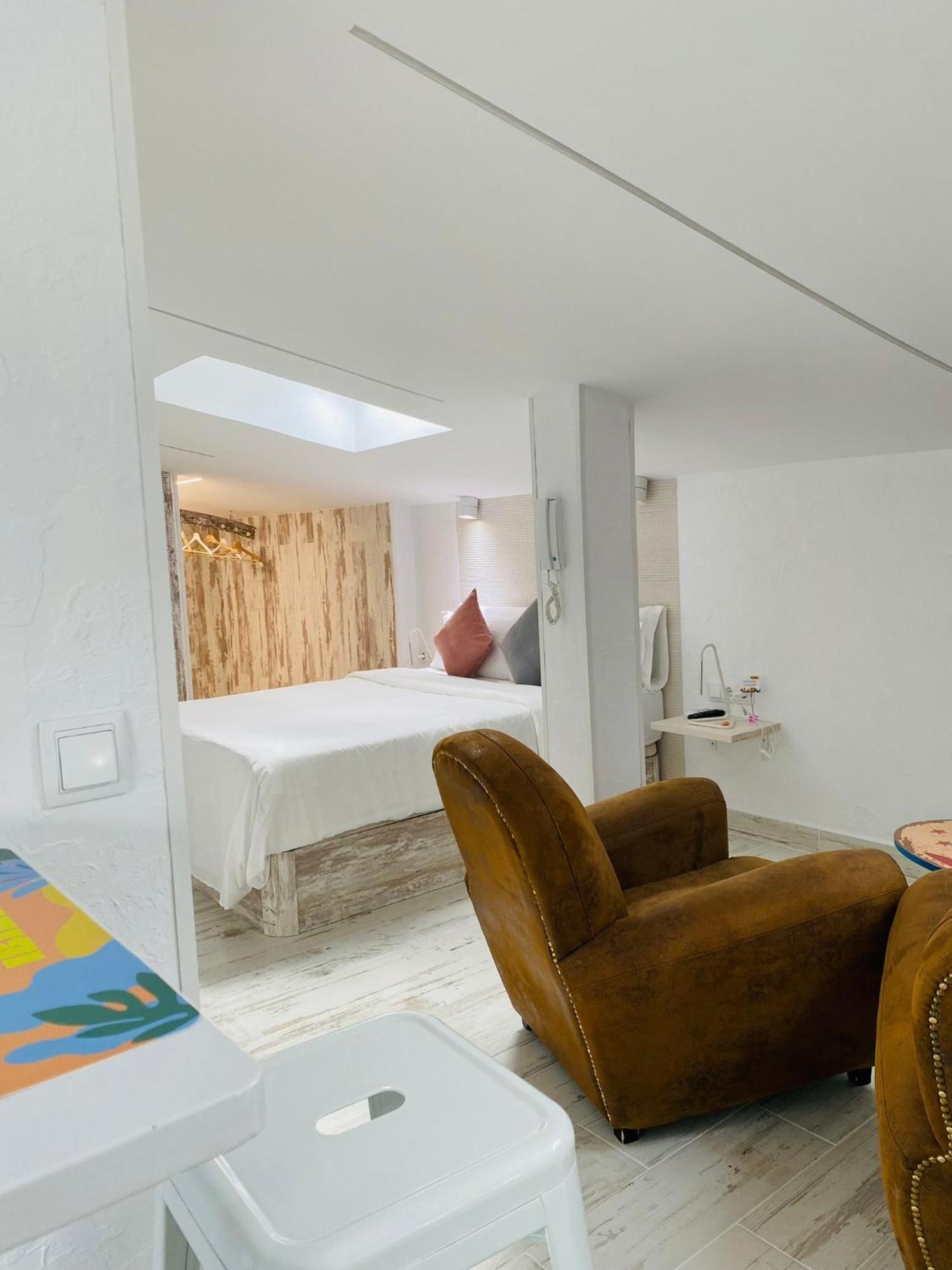 T-Homes - Cuenca Madrid Bagian luar foto